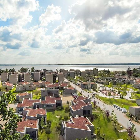 Awesome Home In Lembruch-Duemmer See With Kitchen Exterior foto